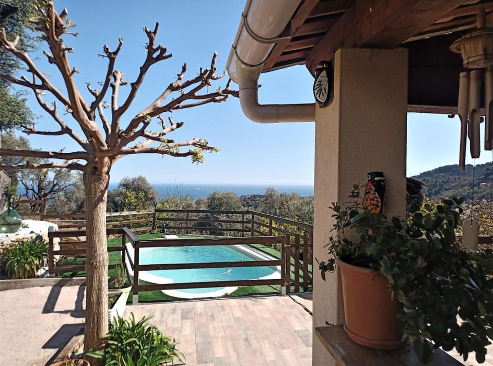 Le Mas des Oliviers Villa in Menton