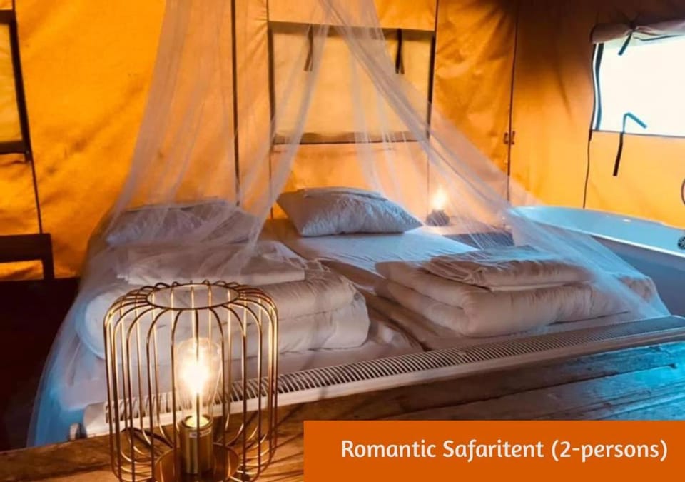 Safari Retreat "Explorer Tents" Nature lodge in Holten