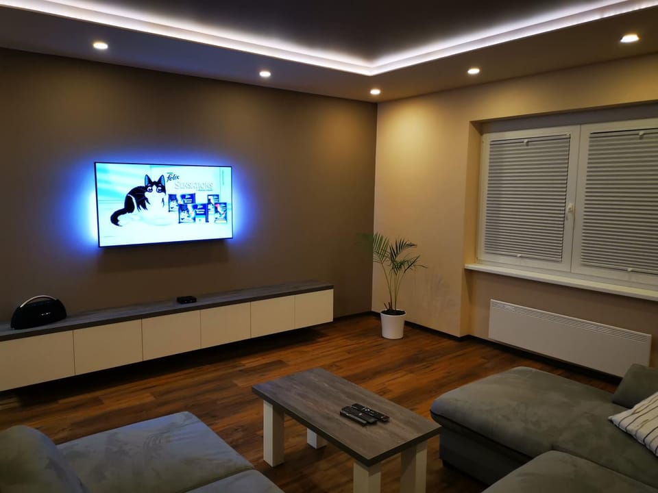 TV and multimedia, Living room
