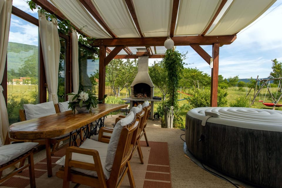 BBQ facilities, Spa and wellness centre/facilities