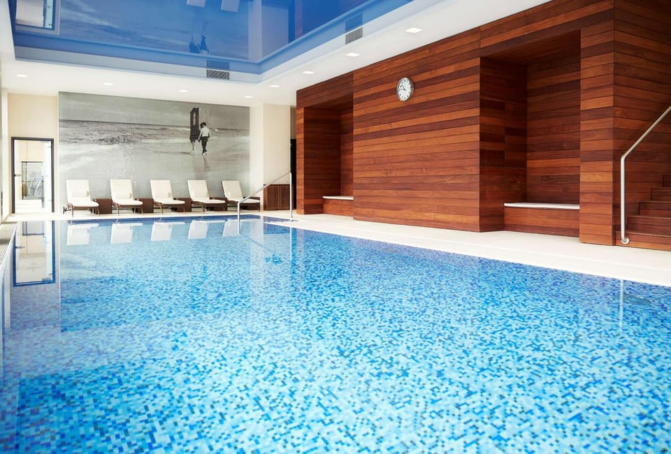 Pool view, Swimming pool