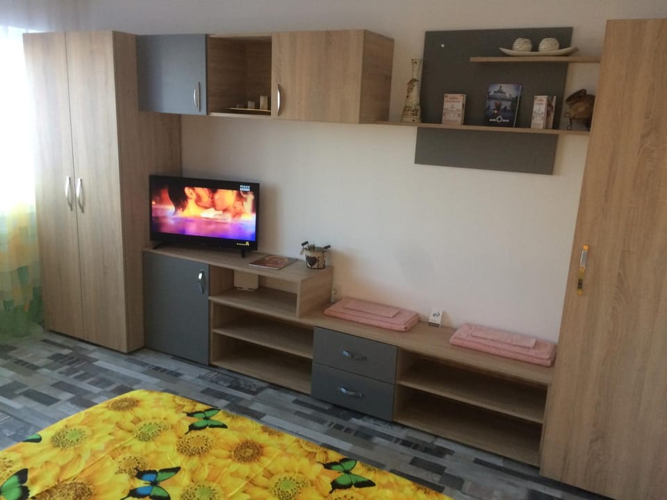 TV and multimedia, Bedroom