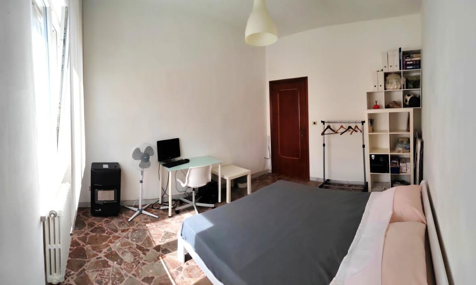 White house Bed and Breakfast in Bari