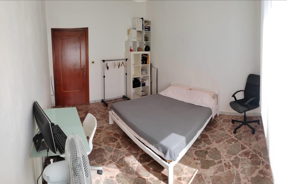 White house Bed and Breakfast in Bari