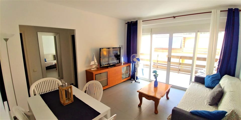 PRIMERA LÍNEA, PISCINA, WiFi, PÁDEL y más! #2 Apartment in Alacantí