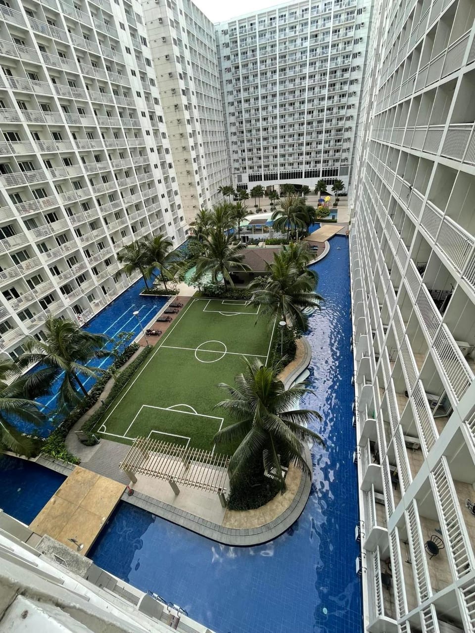 Pool view, Swimming pool