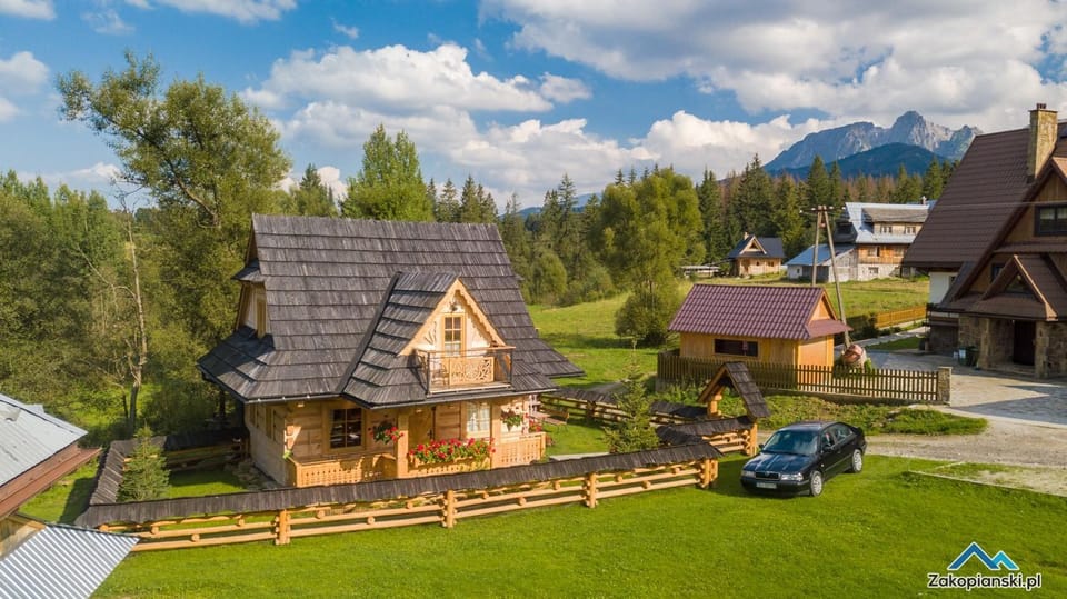 Domek Góralski- Highlander Chalet Kościelisko-Zakopane Chalet in Lesser Poland Voivodeship