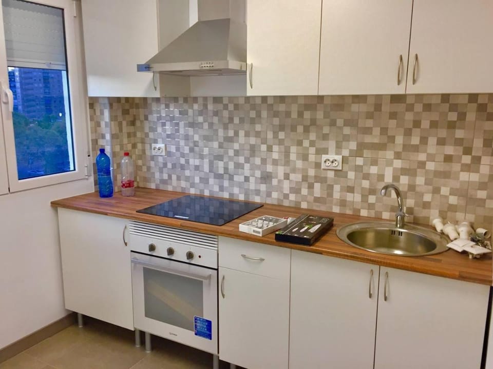 Apartamento en Universidad y cerca de la playa Apartment in Valencia