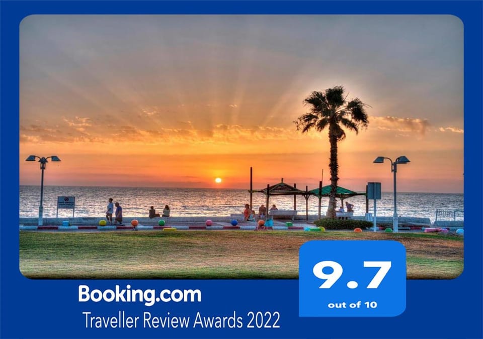 Sunset, Certificate/Award