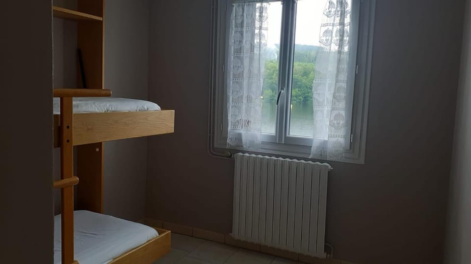 Hôtel du Lac Bed and Breakfast in Nouvelle-Aquitaine
