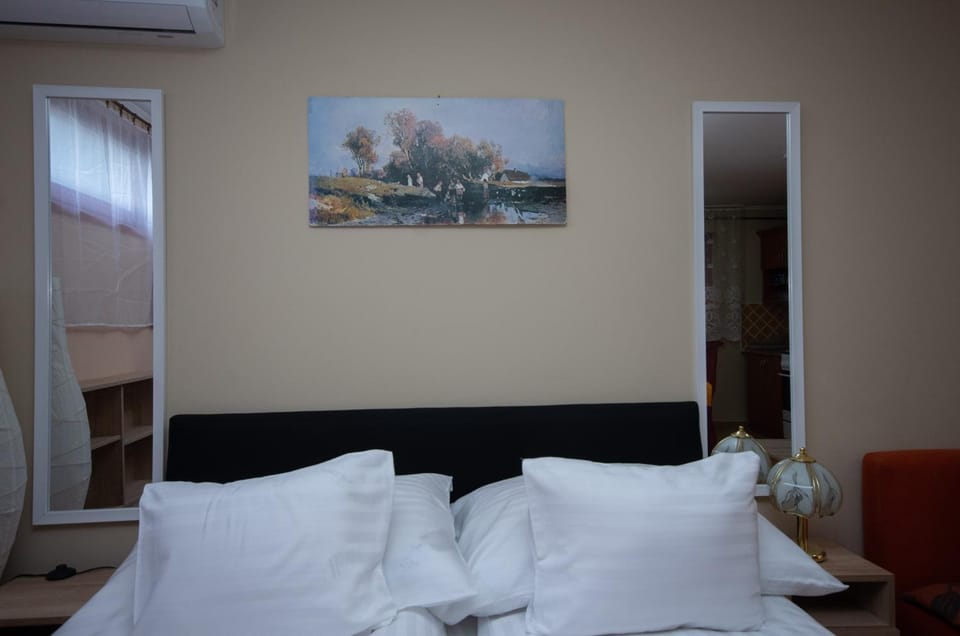 ABBA Gyula apartman Apartment in Hungary