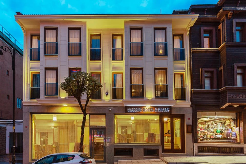 Property building, Facade/entrance