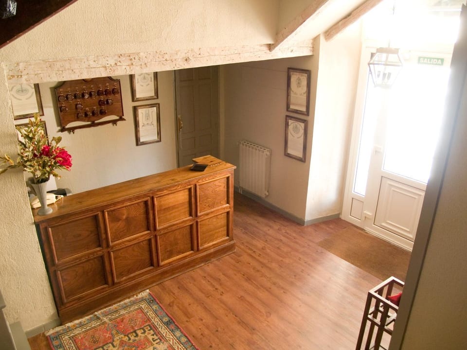 Day, Lobby or reception
