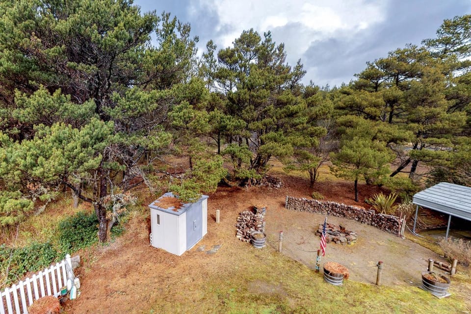 Sand Castle Beach Home House in Westport