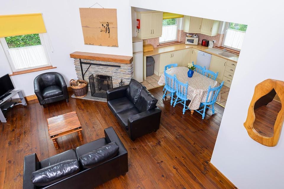 Dingle Centre Townhouse An Capall Dubh Dingle House in Dingle