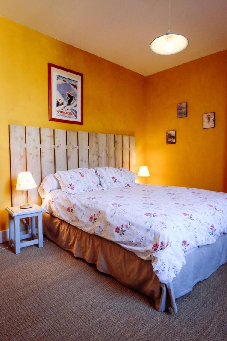 Le Poujastou Bed and Breakfast in Catalonia