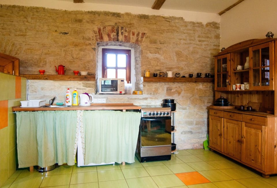 Coffee/tea facilities, Kitchen or kitchenette
