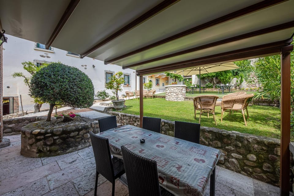 Patio, Garden, Garden view