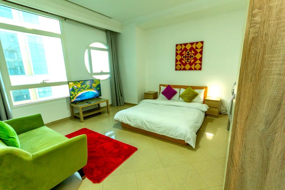 comfortable Rooms For Girls in Marina Dubai, the best offer Vacation rental in Dubai