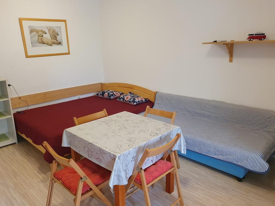 Apartmani Vuković Apartment in Novalja