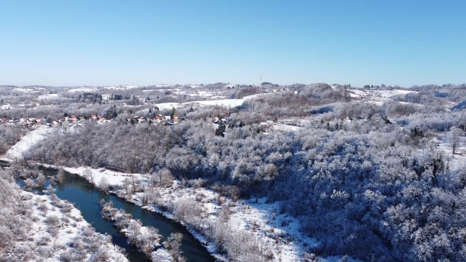SMARAGD RIVER near Rastoke & Plitvice Lakes Apartment in Croatia
