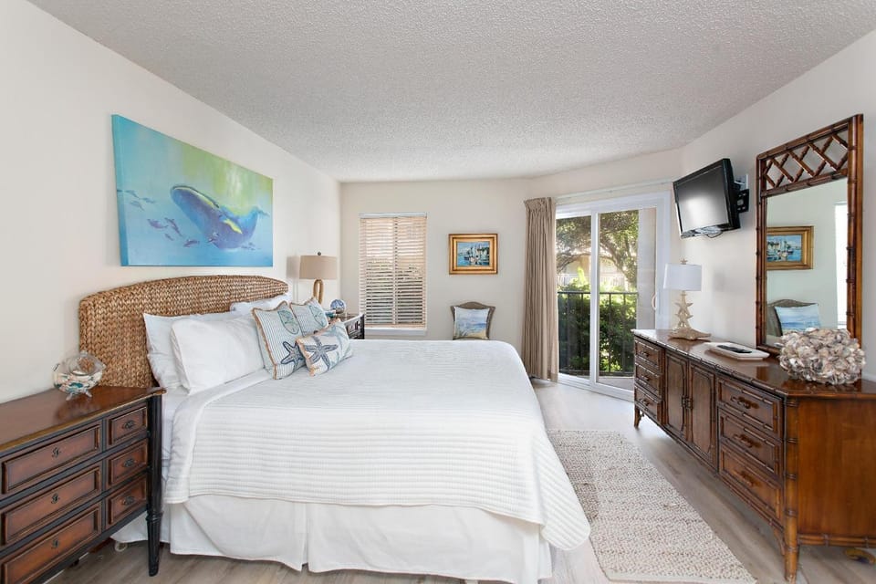 Beach Club 108 House in Saint Simons Island