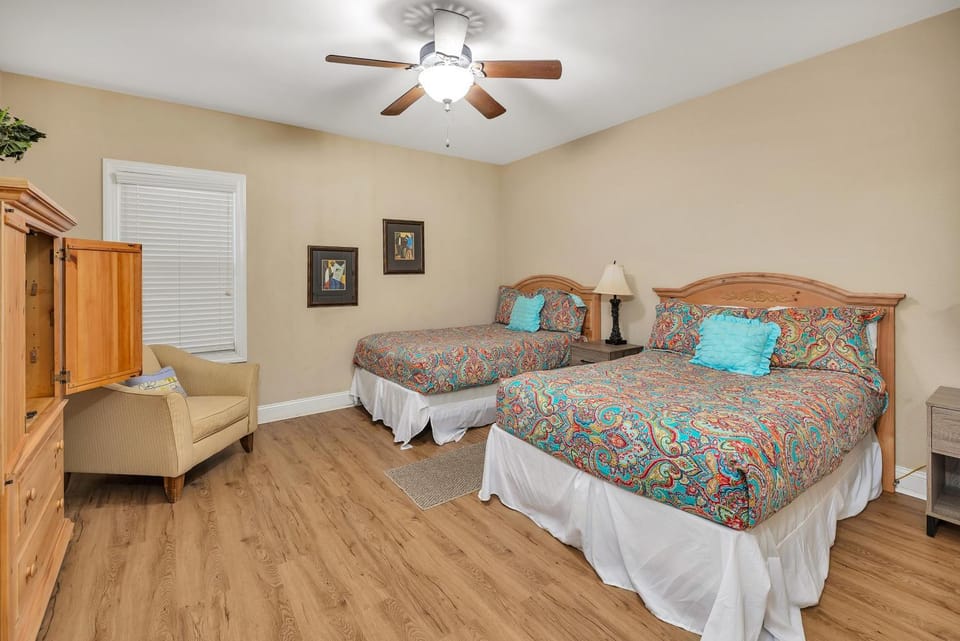 760 Ocean Blvd. #304 House in Saint Simons Island