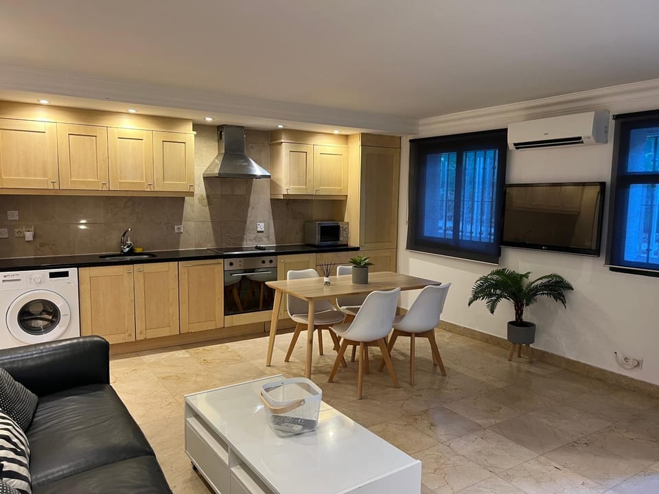 PUERTO BANUS Apartamento LUCY Apartment in Marbella