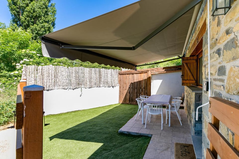 Garden, Balcony/Terrace, Garden view, Mountain view, pet friendly