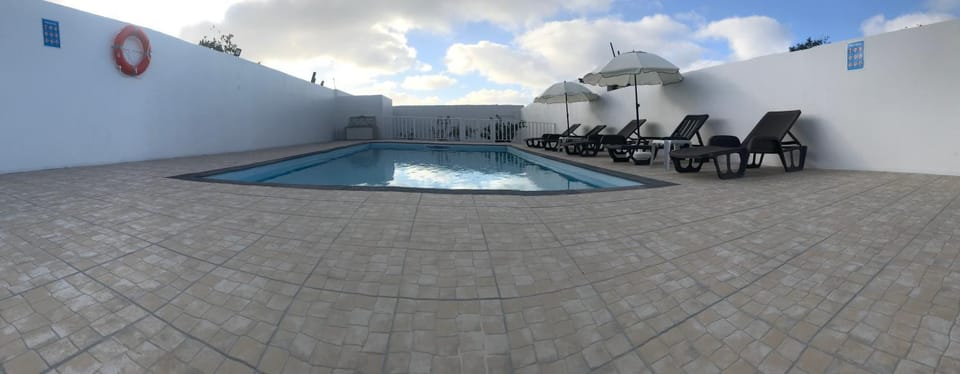 Day, Summer, Pool view, Swimming pool, Family