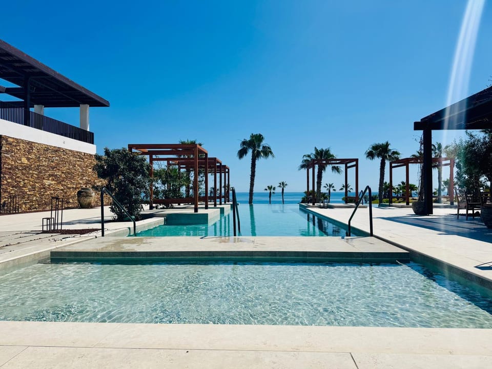 Day, Natural landscape, Sea view, Swimming pool