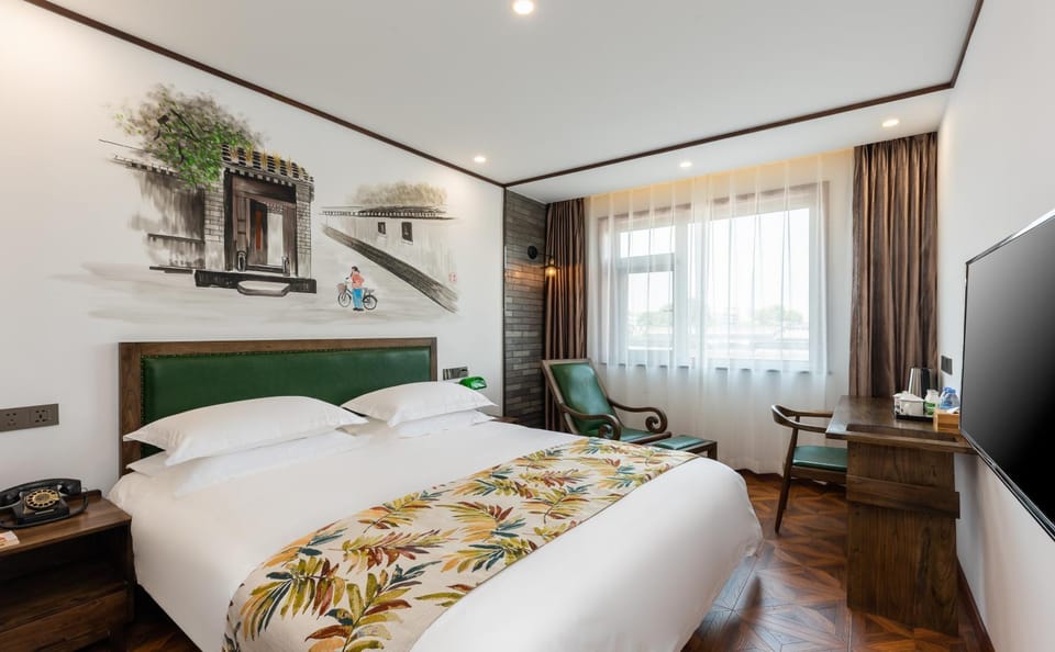 Photo of the whole room, bunk bed