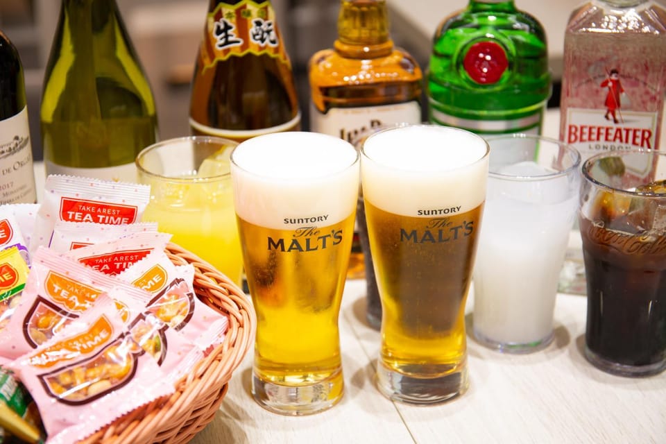 Food and drinks, Drinks, Alcoholic drinks, Non alcoholic drinks