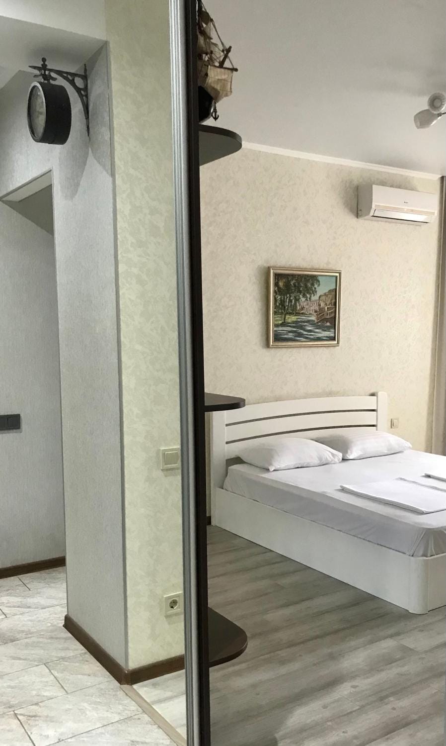 Apartments & Vernissage on Kostandi Apartment in Odessa