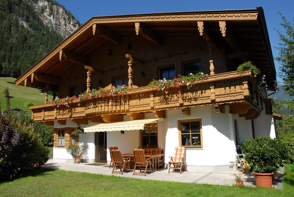 Property building, Garden