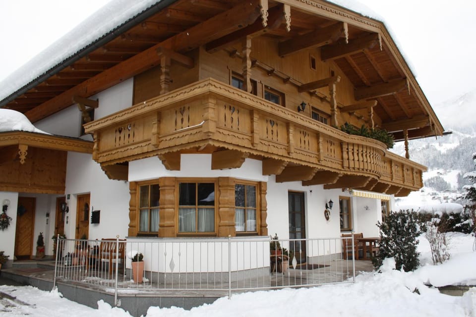 Property building, Winter