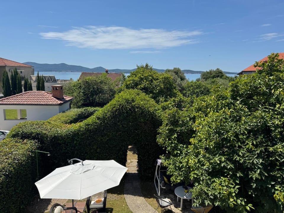 Garden, Garden view, Sea view