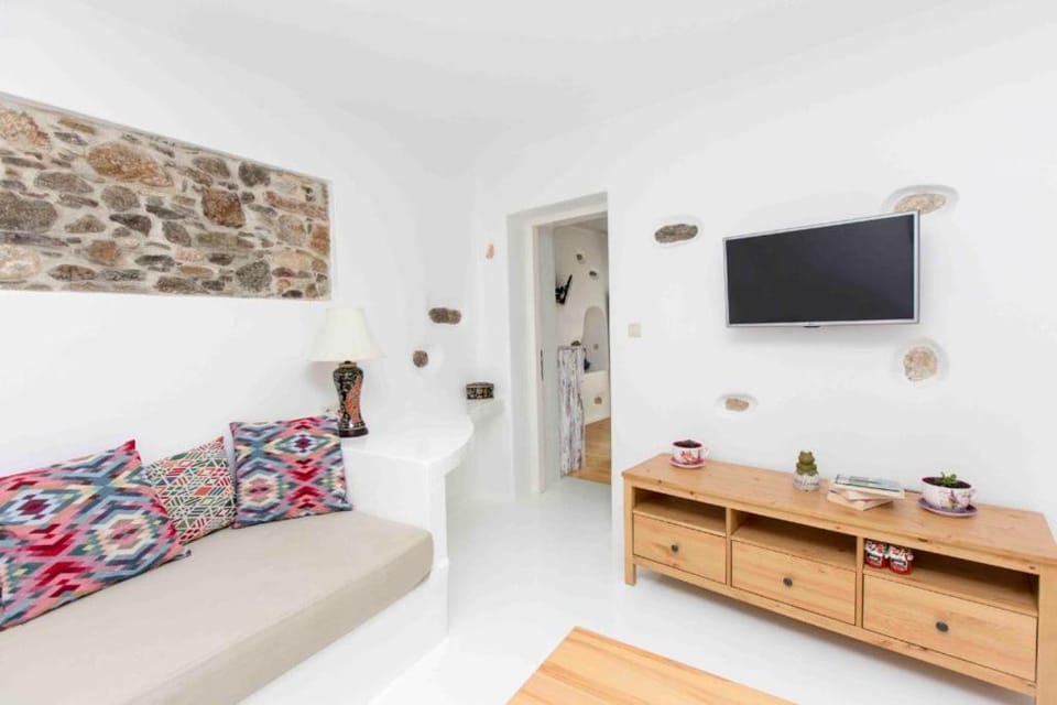 TV and multimedia, Seating area