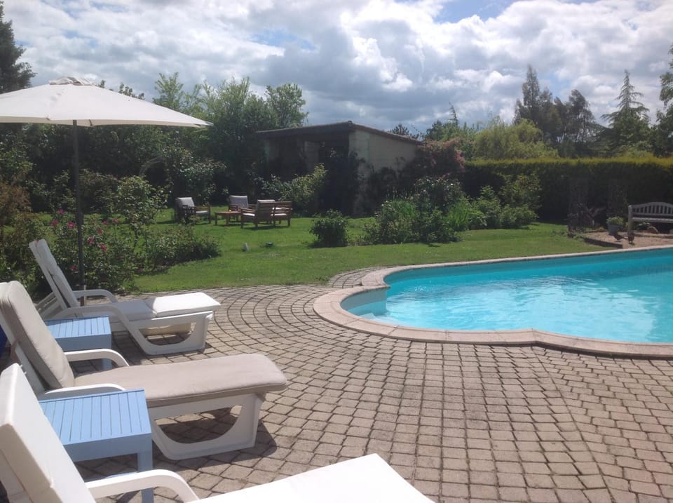 Patio, Garden, Garden view, Pool view, Swimming pool, sunbed