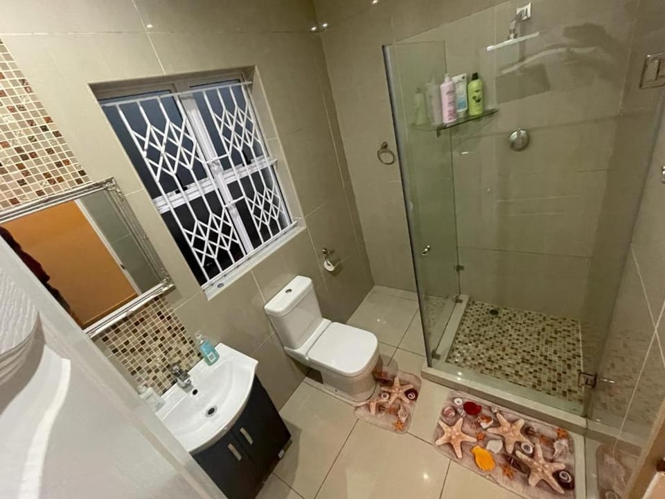 Illovo Beach house Bed and Breakfast in KwaZulu-Natal