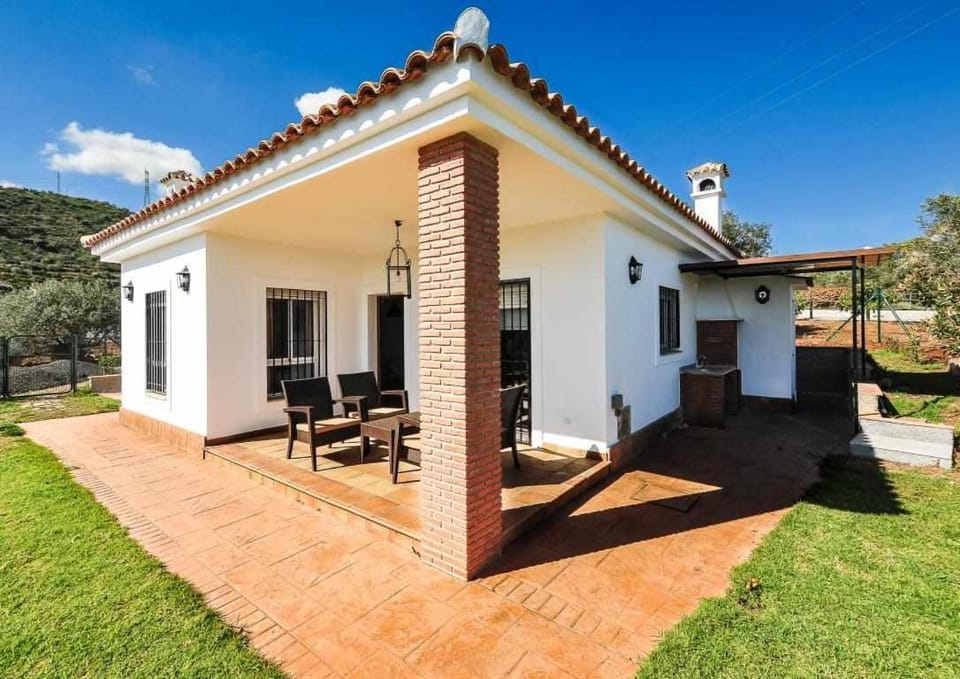 Paredones Casa Rural Caminito del Rey Country House in Valle del Guadalhorce