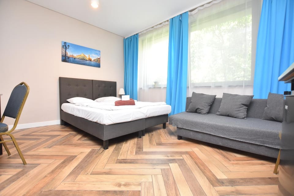 DUKES Apartments - Wita Stwosza Apartment in Wroclaw