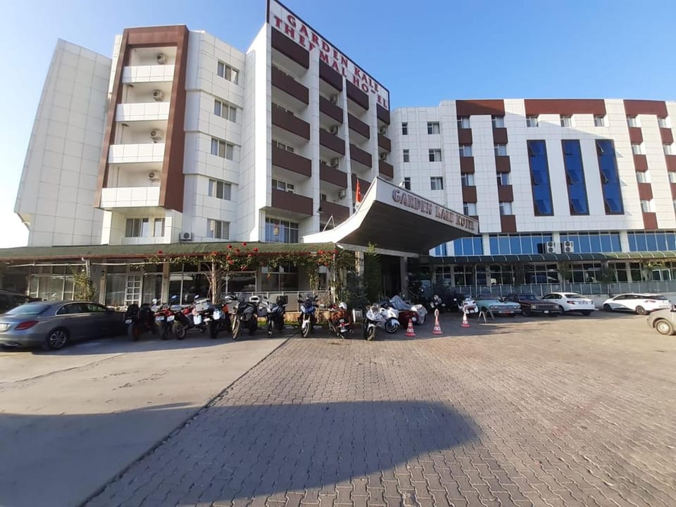 Day, People, Location, group of guests, Parking