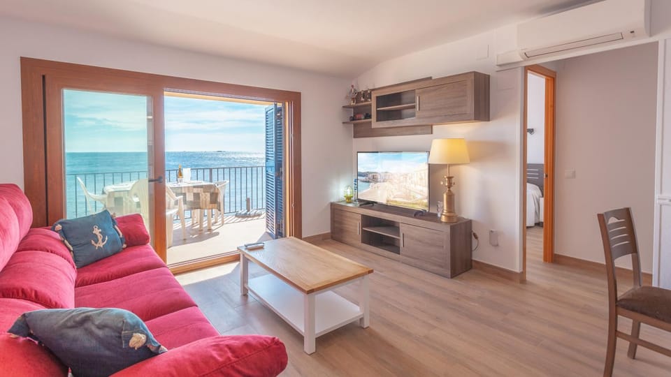 Balcony/Terrace, Living room, Seating area, Dining area