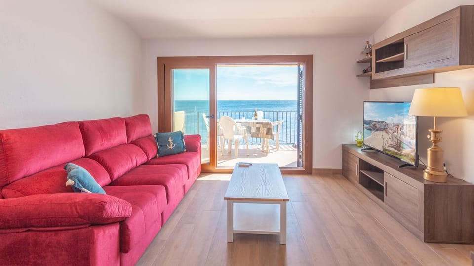 Balcony/Terrace, Living room, Seating area, Sea view