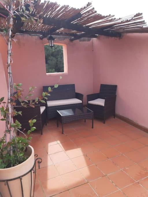 un angolo di Paradiso a pochi passi dal mare nel villaggio Calarossa House in Sardinia