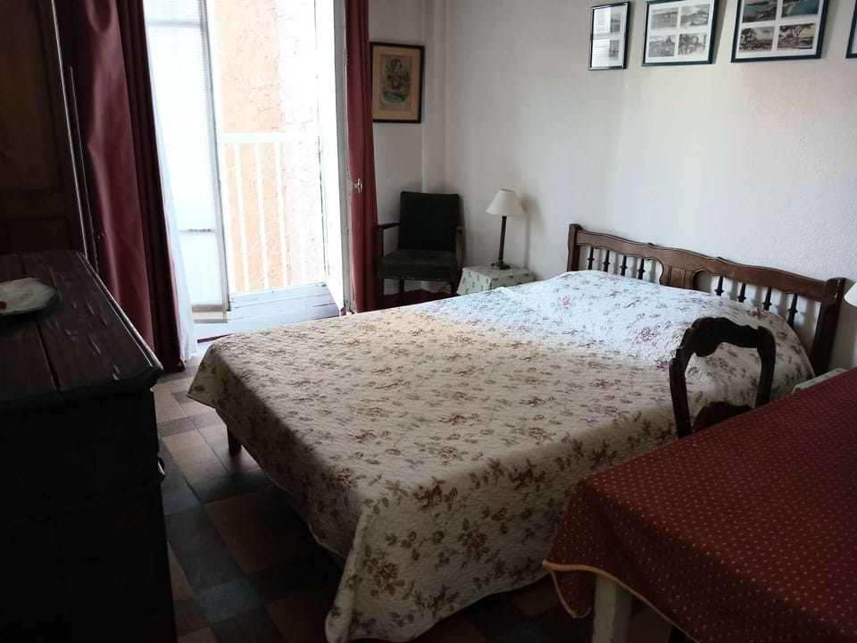 Appart 6 pièces pour 8 pers. à St Raphaël, centre-ville proche plage - FR-1-226A-43 Apartment in Saint-Raphael