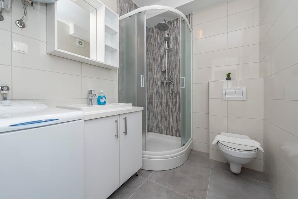 Villa Mel Mari luxury apartments with pool Apartment in Novalja