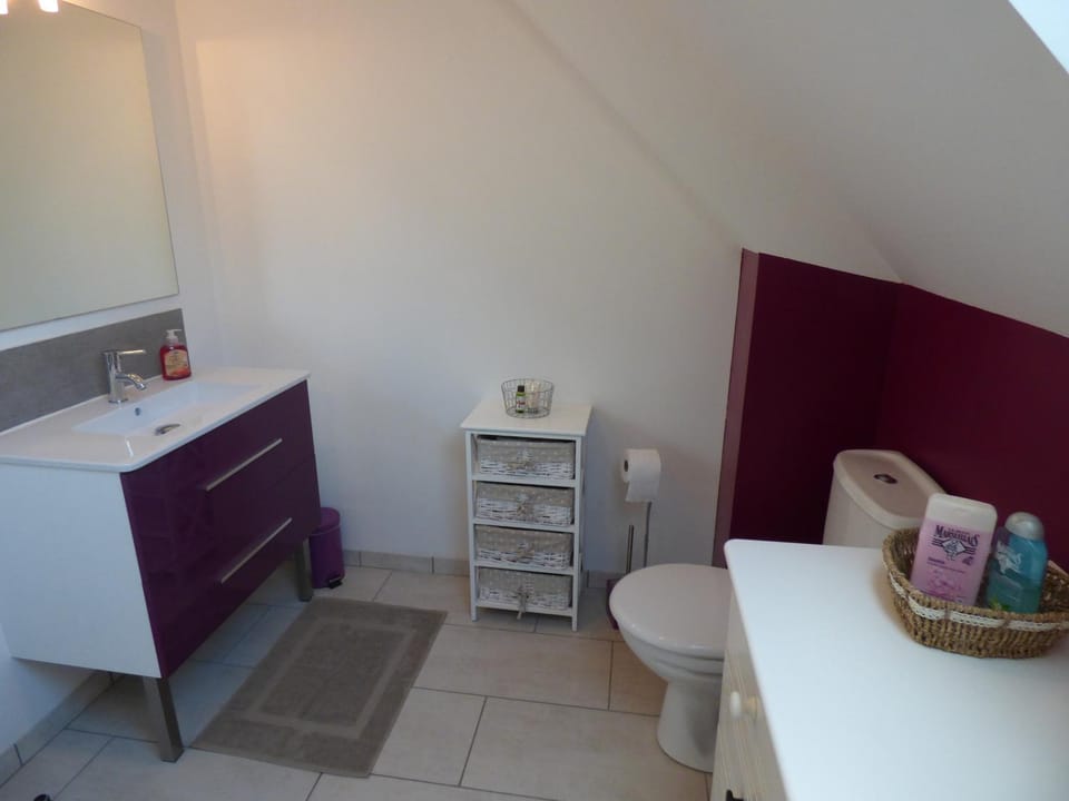 Chambre familiale proche Mont St Michel Bed and Breakfast in Normandy