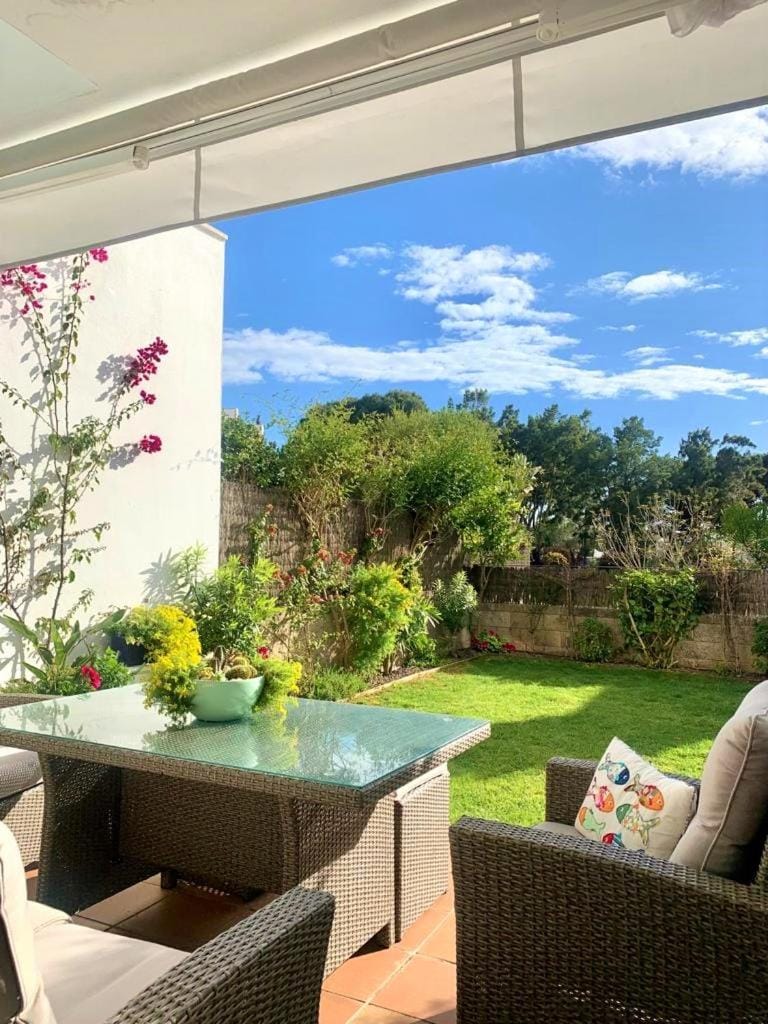 Garden, Balcony/Terrace